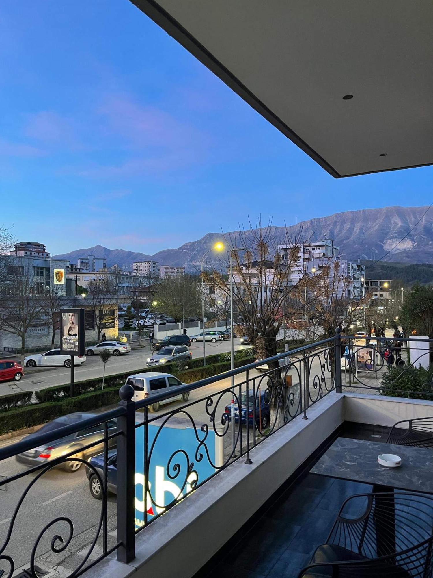 Dream'S Hotel Gjirokaster Exterior photo